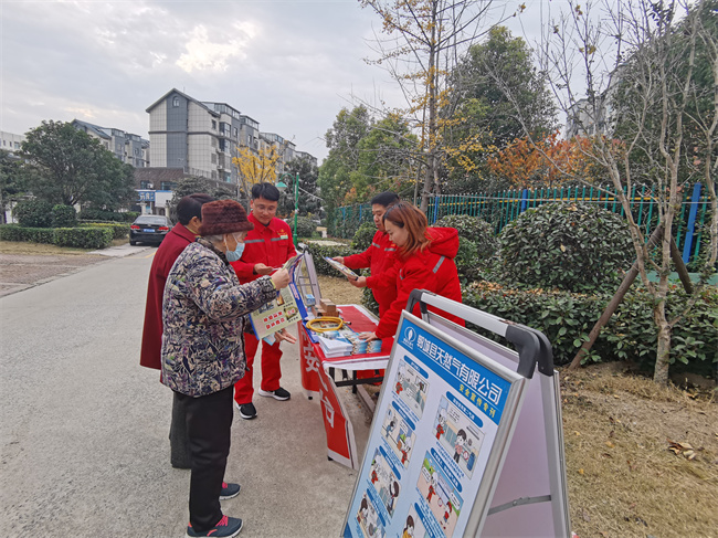 1701303241100034.jpg e7155c1bf862ba68128cef96986b848.jpg