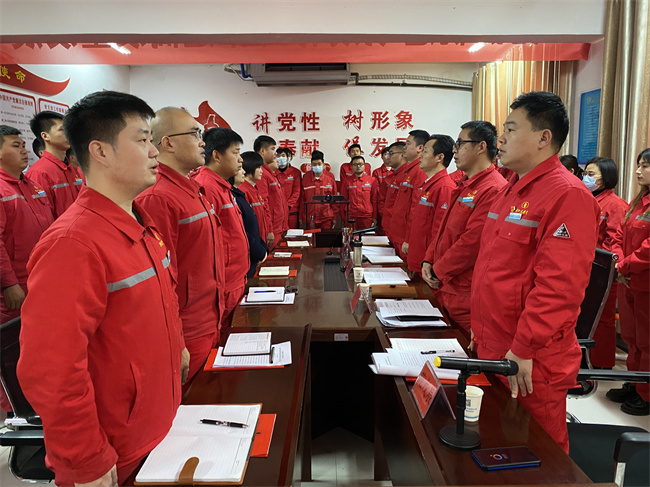 1704185848965581.jpg 齊唱國歌2.jpg