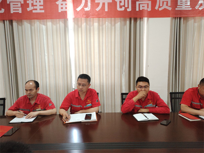 1716338518981819.jpg 8a9c54cf2f05246b2d5b197b5693b1d.jpg