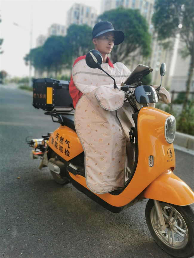 鄲城公司運(yùn)營人員開展安全隱患大排查 (2).jpg