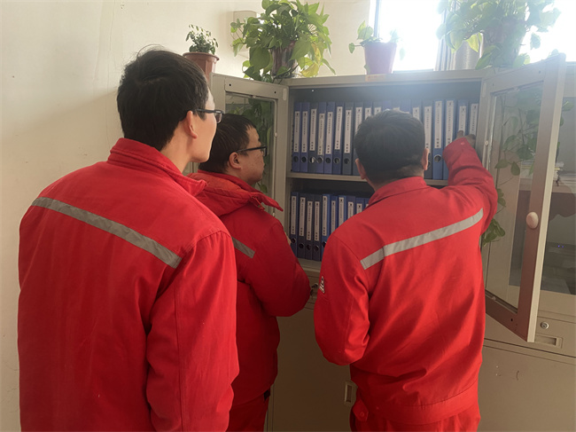 許春雷、李紅巖分別帶隊(duì) (1).jpg