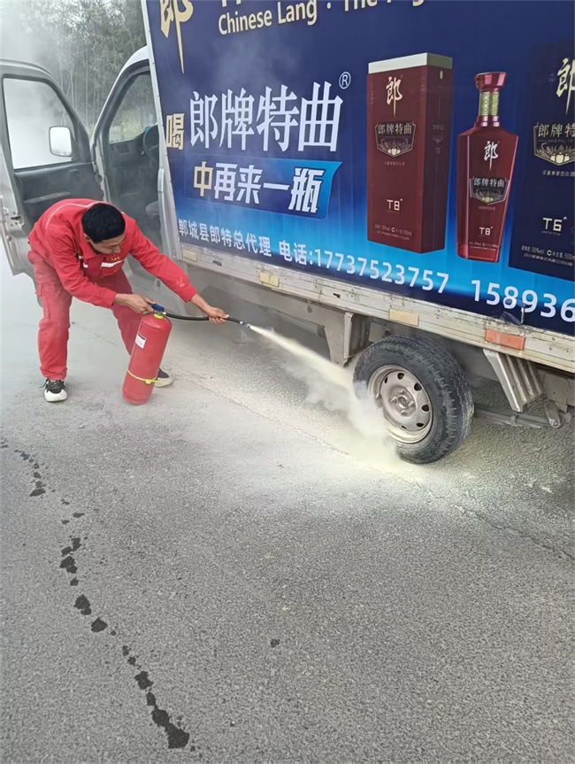 1745891956370122.jpg 5040d09df278a32c2b43ae54f0dd67e.jpg