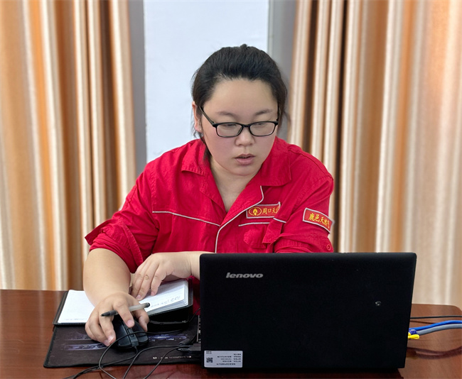 1747707720857672.jpg 胡麗偉.jpg