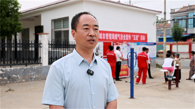 1751441130131335.png 【項(xiàng)城市城管局黨組成員 副局長(zhǎng) 張洪振】.png