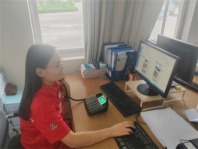 1754299502746520.jpg 內(nèi)勤.jpg