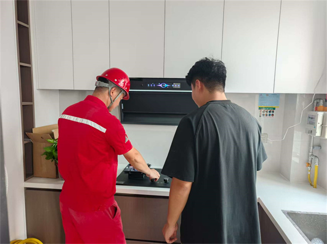 1754299543695959.jpg 張先生.jpg