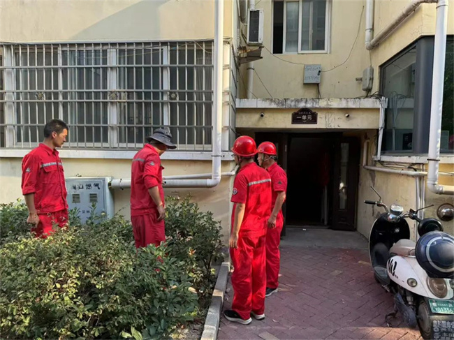 1754532814901836.jpg 96690aee7fa5c861b4ab5ea936169d7.jpg